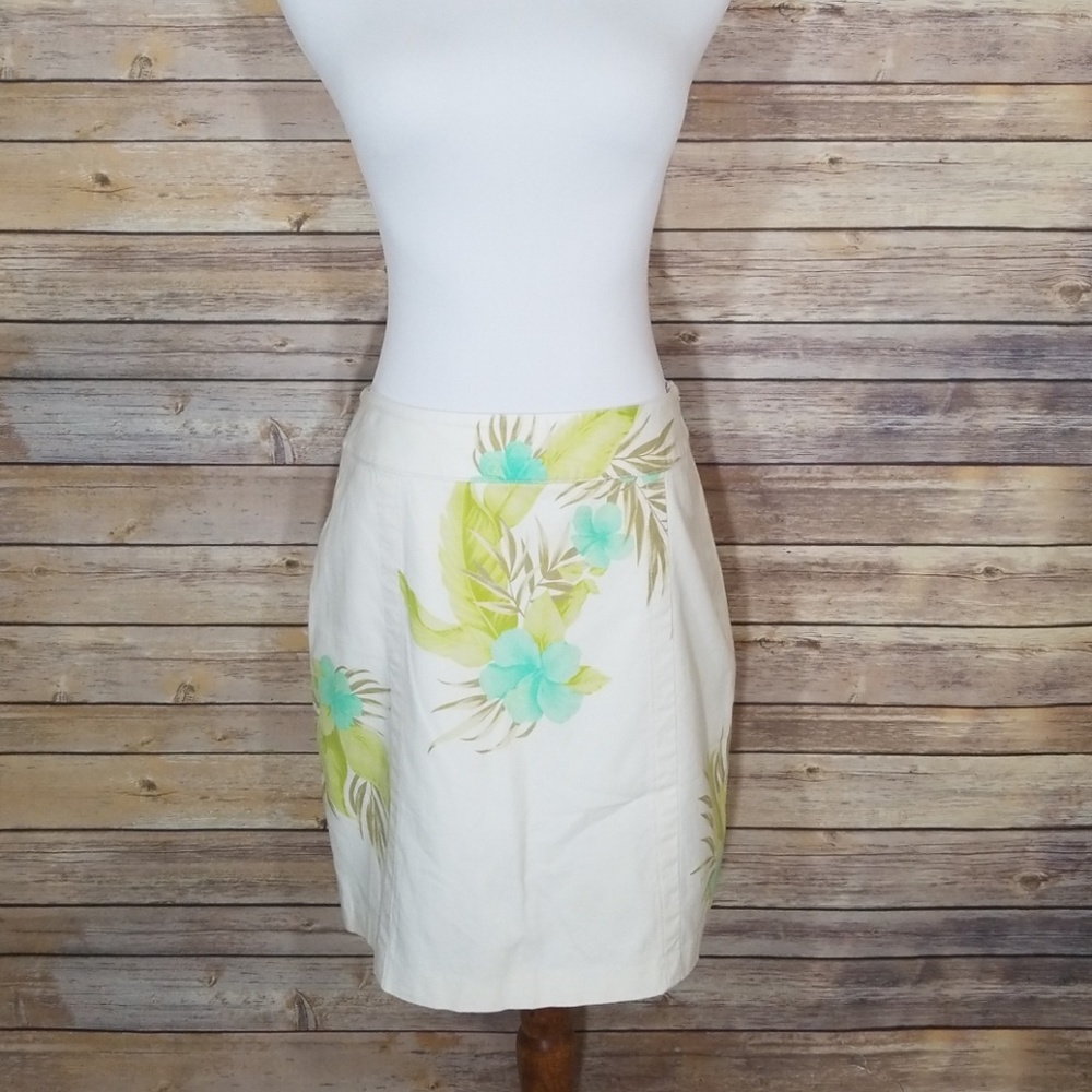 Tommy Bahama Skort